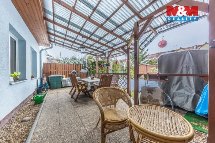 Prodej rodinného domu, Luštěnice - Zelená, Sluneční, 130 m2