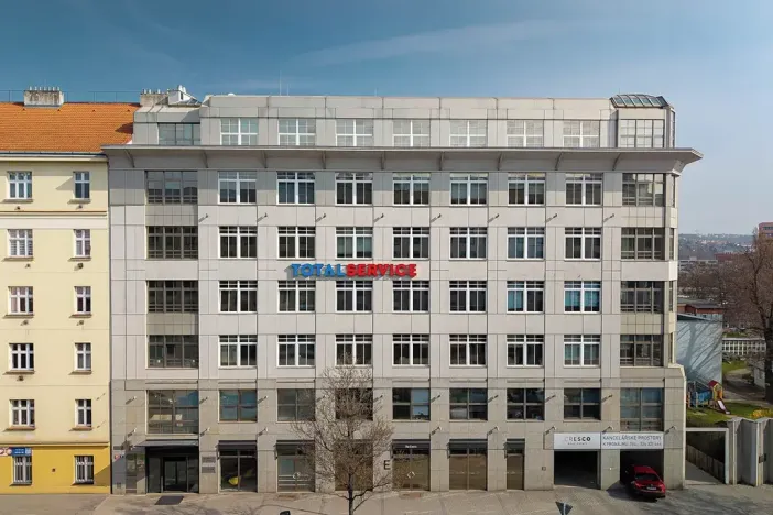 Pronájem obchodního prostoru, Praha - Holešovice, U Uranie, 270 m2