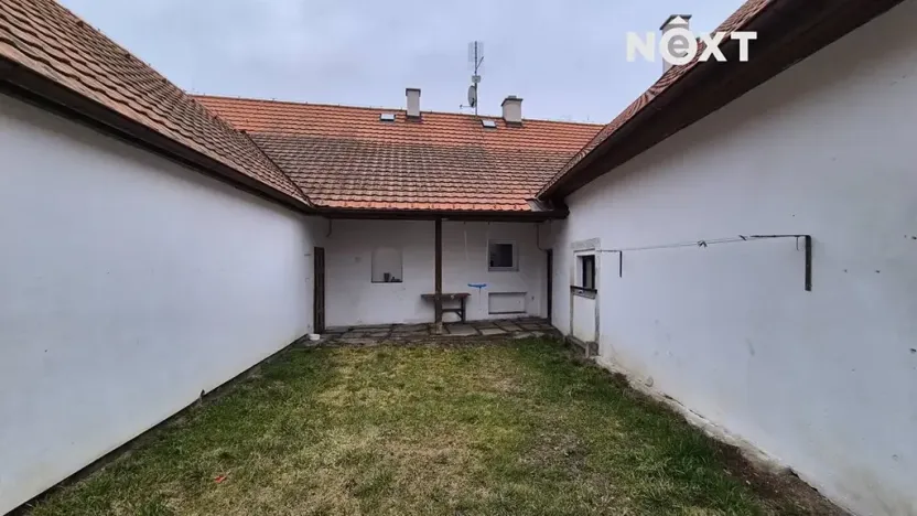 Prodej rodinného domu, Nalžovské Hory, 300 m2