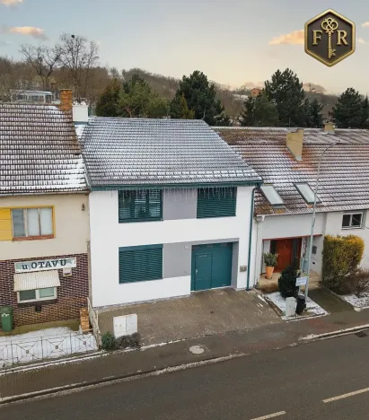 Prodej rodinného domu, Blučina, Komenského, 201 m2