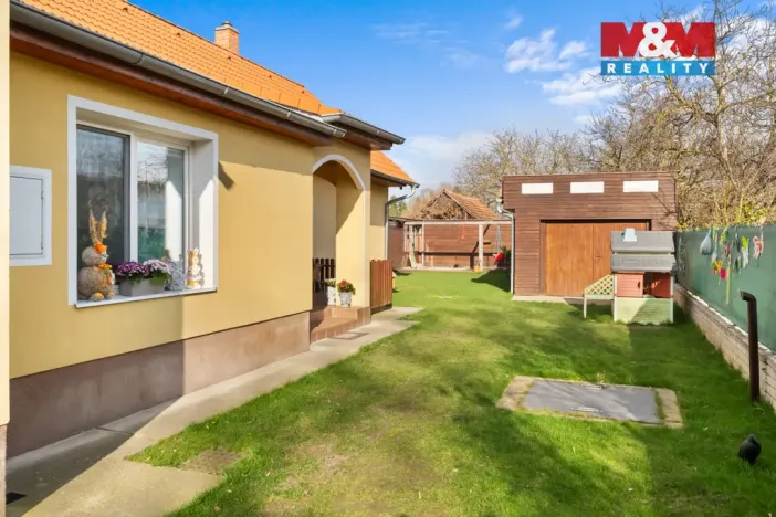 Prodej rodinného domu, Straky, 111 m2