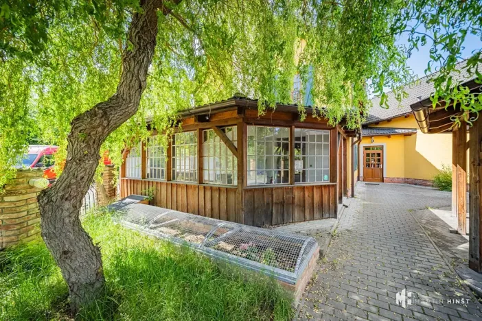 Prodej apartmánu, Květnice, Na Ladech, 460 m2