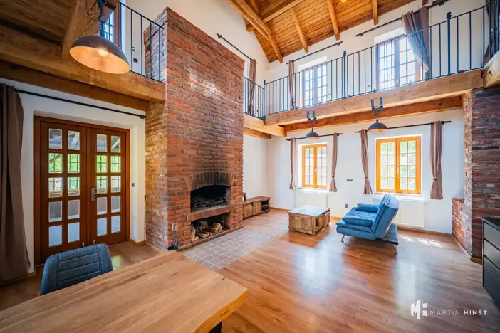 Prodej apartmánu, Květnice, Na Ladech, 460 m2