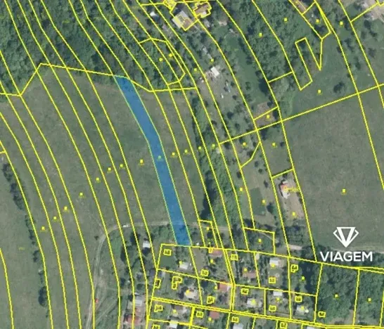 Prodej pole, Březůvky, 1900 m2