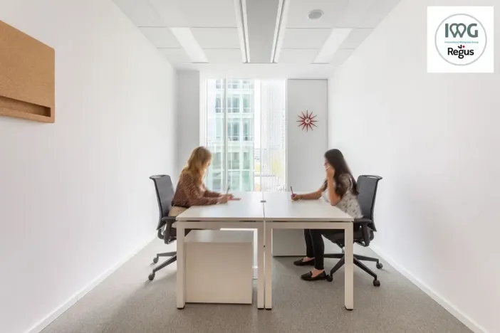 Pronájem kanceláře, Praha - Nusle, Pujmanové, 50 m2