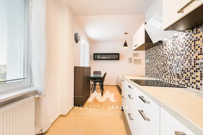 Prodej bytu 2+kk, Praha - Záběhlice, Malovická, 55 m2