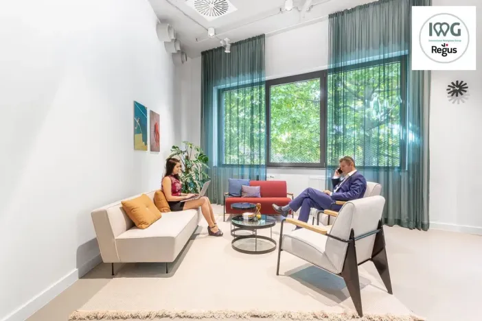 Pronájem kanceláře, Praha - Karlín, Rohanské nábřeží, 60 m2