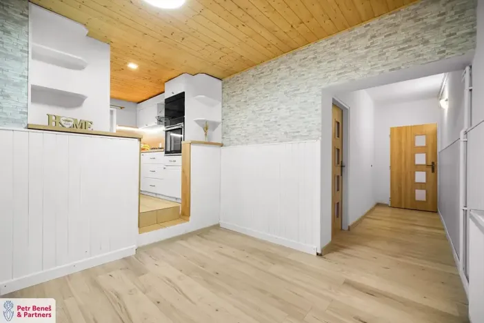 Prodej rodinného domu, Kolešov, 198 m2