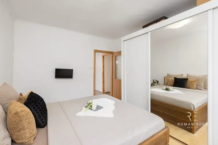 Prodej vícegeneračního domu, Chotiněves, 495 m2