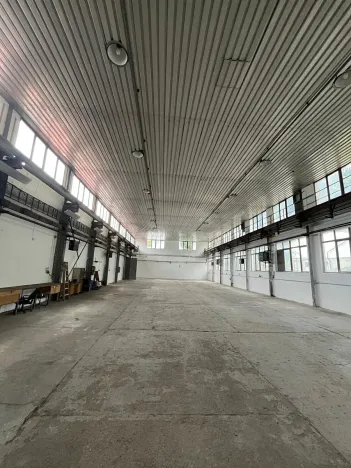 Prodej výrobních prostor, Karlovy Vary, K Přehradě, 8061 m2