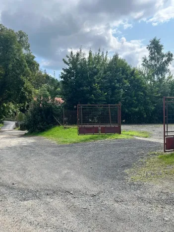 Prodej výrobních prostor, Karlovy Vary, K Přehradě, 8061 m2