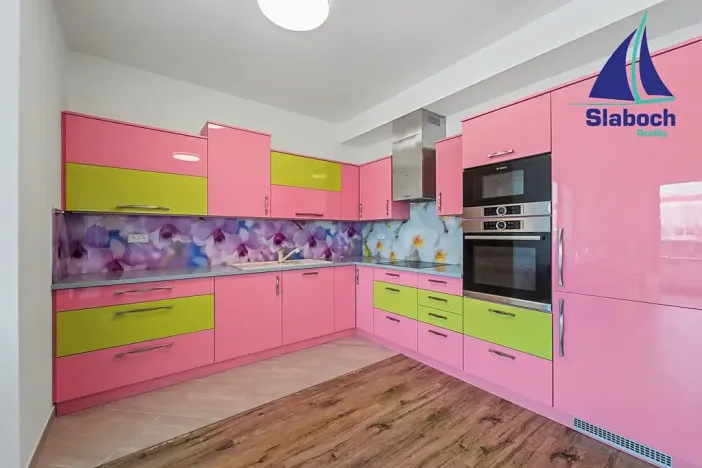 Pronájem bytu 3+kk, Praha - Letňany, Štanderova, 89 m2