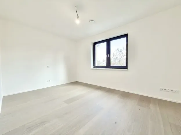 Prodej bytu 5+kk, Praha - Holyně, náměstí Pod lípou, 150 m2