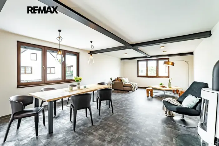 Prodej rodinného domu, Jindřichův Hradec, Spojovací, 183 m2