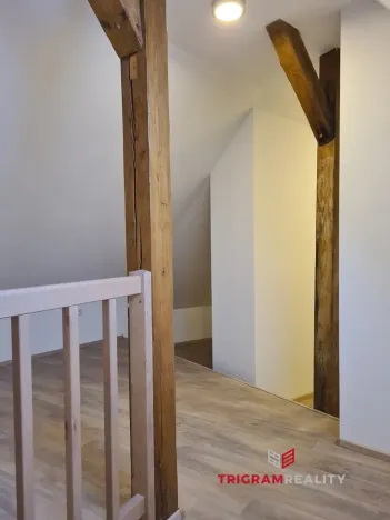 Pronájem bytu 2+kk, Hradec Králové, třída Karla IV., 70 m2