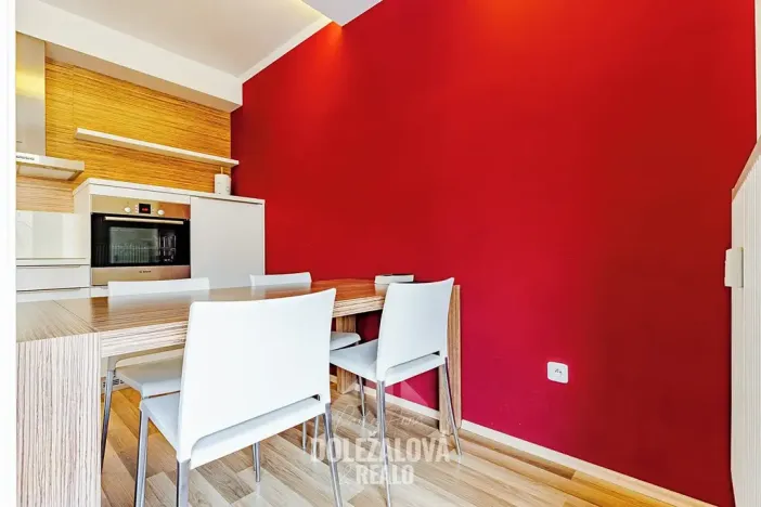 Pronájem bytu 2+kk, Jihlava, U Dlouhé stěny, 58 m2