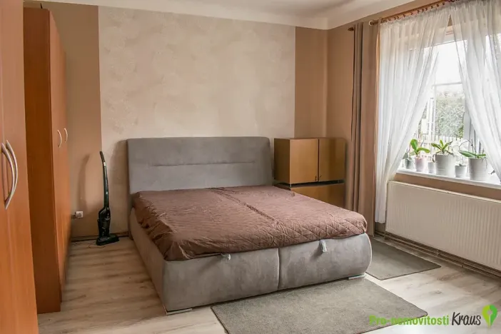 Prodej rodinného domu, Mirošov, Školní, 180 m2