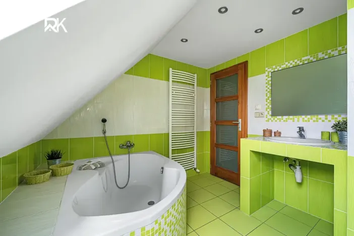 Prodej rodinného domu, Veltruby, Nová, 235 m2