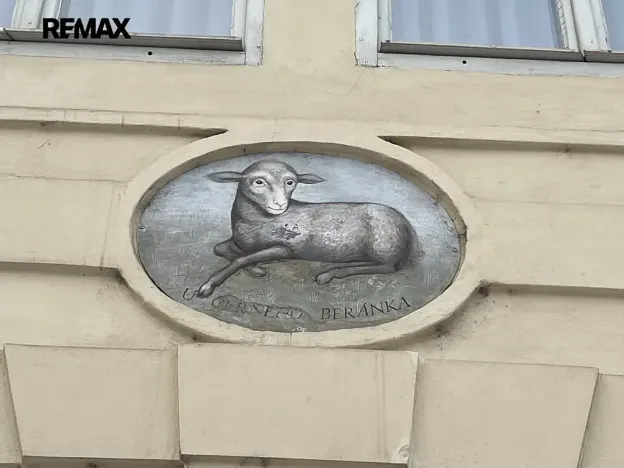 Prodej bytu 4+1, Praha - Malá Strana, Valdštejnská, 117 m2