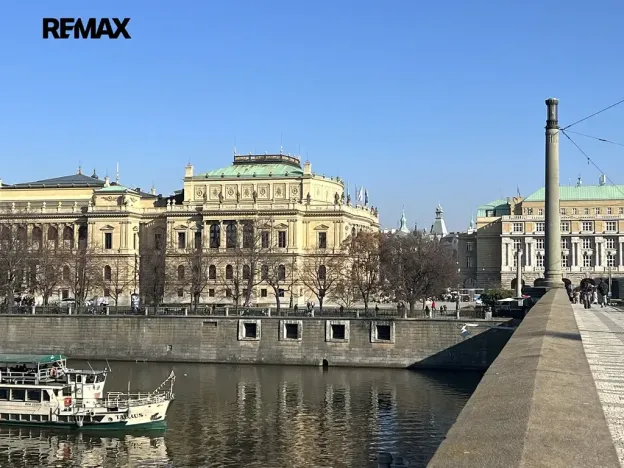 Prodej bytu 4+1, Praha - Malá Strana, Valdštejnská, 117 m2