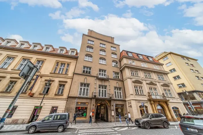 Prodej bytu 2+kk, Praha - Staré Město, Dlouhá, 72 m2
