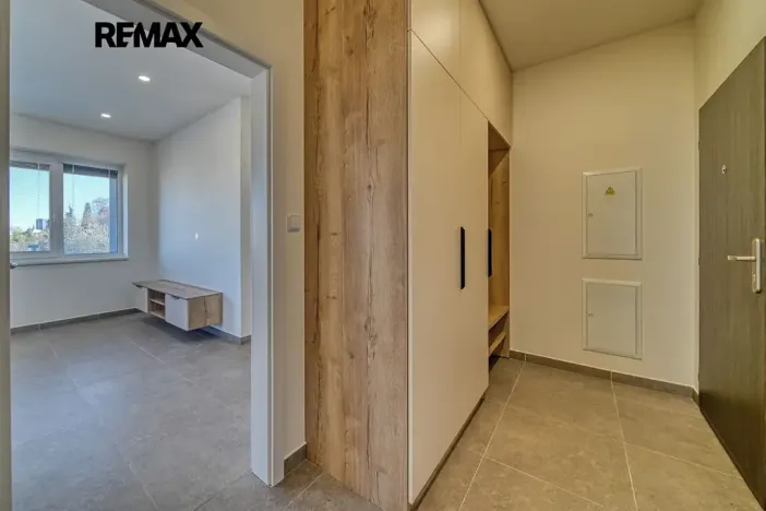 Pronájem bytu 2+kk, Kolín, Pražská, 54 m2