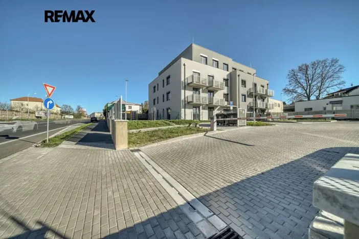 Pronájem bytu 2+kk, Kolín, Pražská, 54 m2