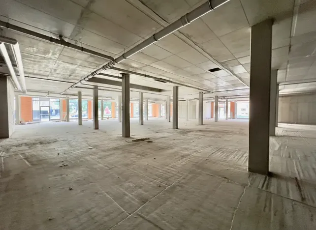 Prodej obchodního prostoru, Hradec Králové, Kollárova, 3447 m2