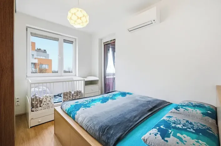 Prodej bytu 3+kk, Praha - Kyje, Sicherova, 64 m2