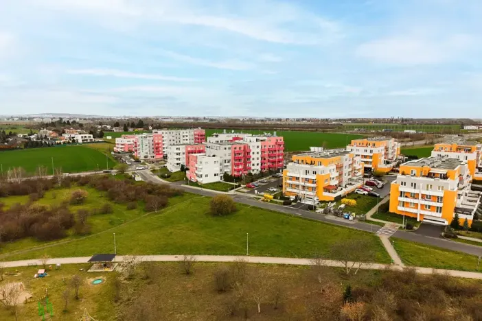 Prodej bytu 3+kk, Praha - Kyje, Sicherova, 64 m2