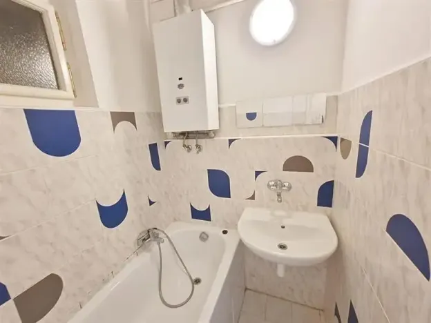 Pronájem bytu 1+1, Praha - Vršovice, Moskevská, 46 m2