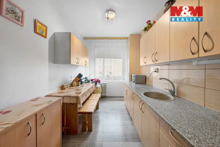 Prodej bytu 4+1, Ústí nad Labem - Krásné Březno, Neštěmická, 84 m2