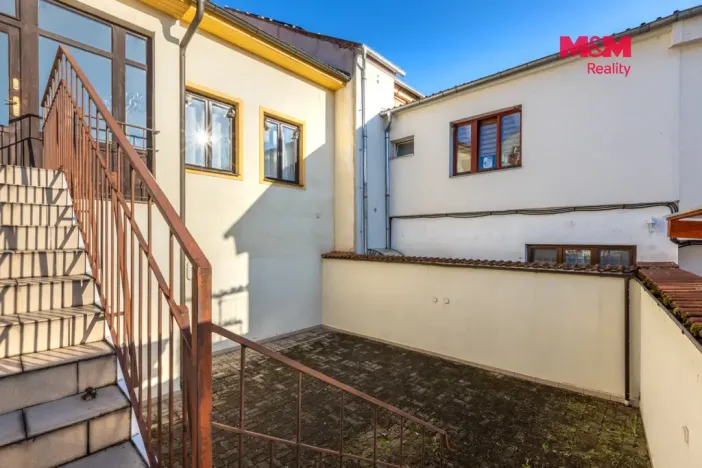 Prodej obchodního prostoru, Postoloprty, Marxovo náměstí, 440 m2