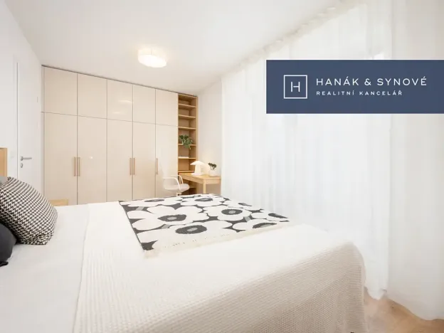 Prodej bytu 2+kk, Pohořelice, U Kasáren, 56 m2