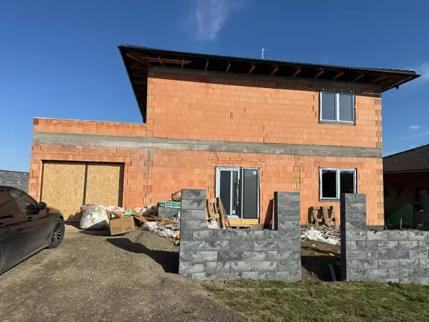 Prodej rodinného domu, Kounice, 233 m2