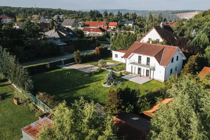Prodej rodinného domu, Dolní Břežany, Na Zálepech, 150 m2
