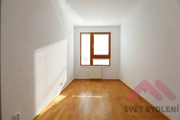 Pronájem bytu 3+kk, Praha - Záběhlice, Mattioliho, 82 m2