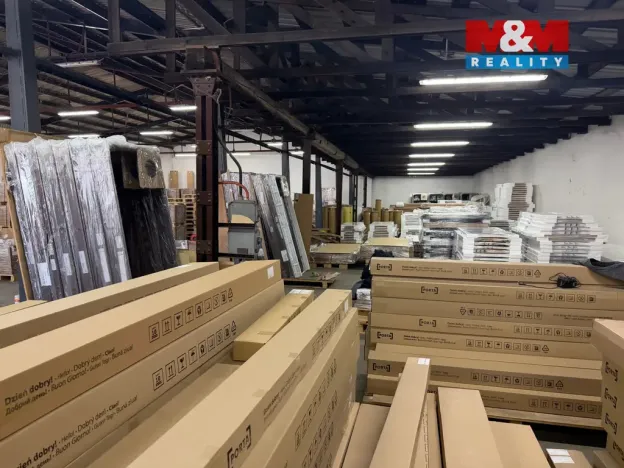 Pronájem výrobních prostor, Hořice, Maixnerova, 1000 m2