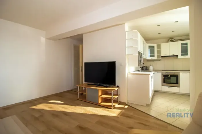 Pronájem bytu 2+kk, Čelákovice, Rumunská, 50 m2