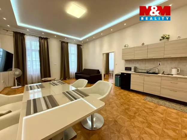 Prodej bytu 3+1, Praha - Nové Město, Dlážděná, 145 m2