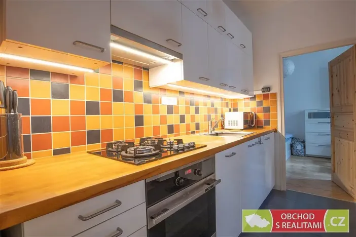 Prodej bytu 2+kk, Praha, U Uranie, 36 m2