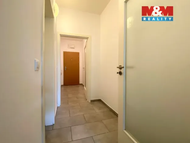 Pronájem bytu 1+kk, Lovosice, Osvoboditelů, 39 m2