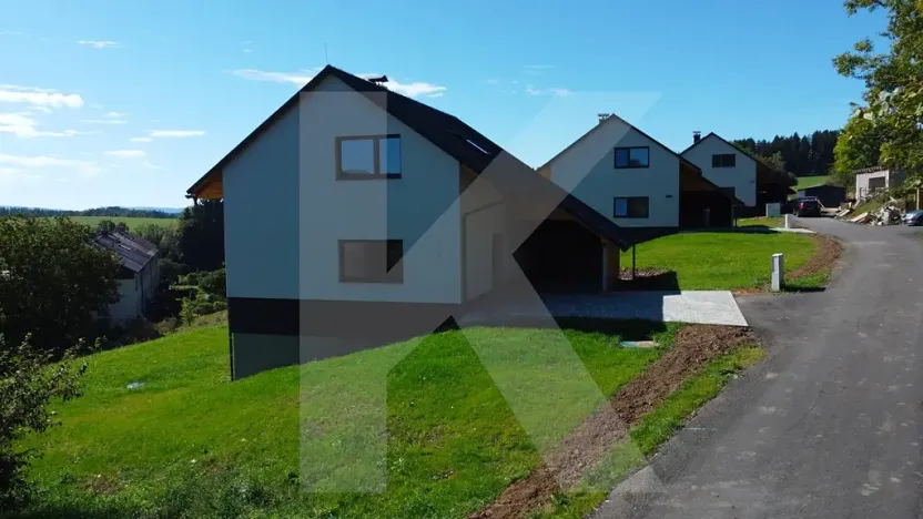 Pronájem rodinného domu, Jilemnice, 1025 m2