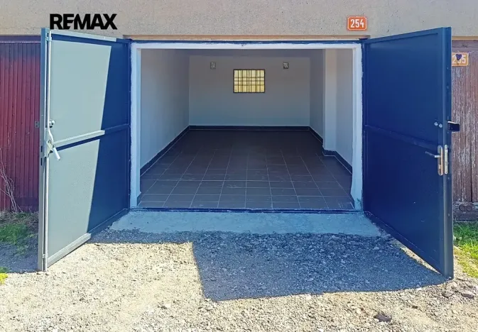 Pronájem garáže, Rakovník, 19 m2