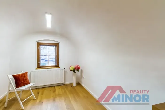 Pronájem bytu 1+kk, Slaný, Soukenická, 20 m2