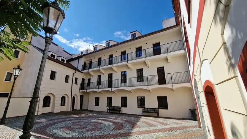 Pronájem bytu 1+1, Litoměřice, Mírové náměstí, 37 m2