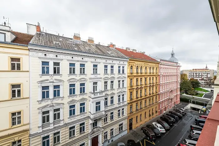 Pronájem bytu 3+kk, Praha - Nové Město, Koubkova, 61 m2