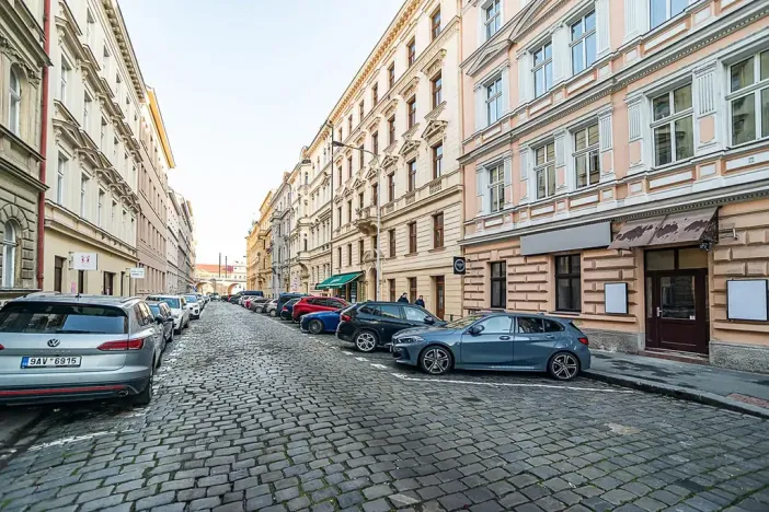Prodej bytu 2+kk, Praha - Karlín, Za Poříčskou bránou, 59 m2