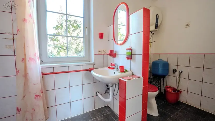 Prodej chaty, Babice, Na Hujaru, 100 m2