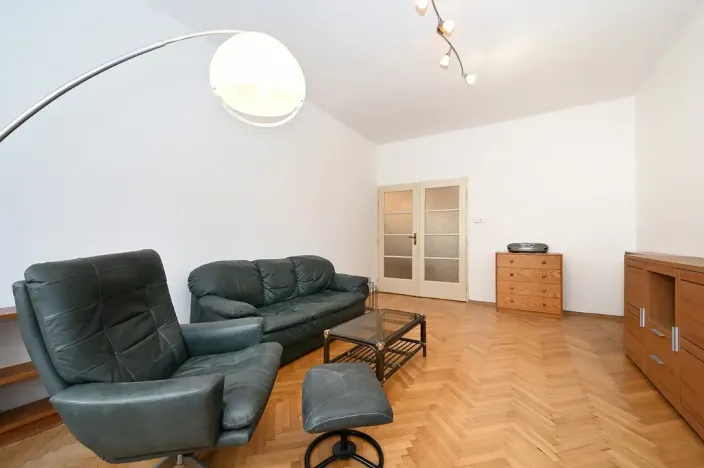 Pronájem bytu 2+1, Praha - Vinohrady, Lucemburská, 81 m2